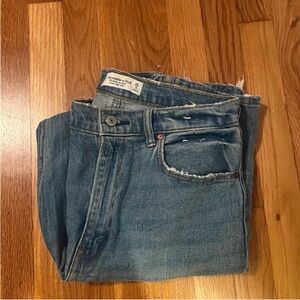 Abercrombie & Fitch Ultra High Rise Ankle Straight Jeans